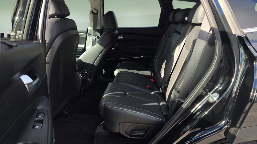 Used 2023 Hyundai Santa Fe Limited image 15