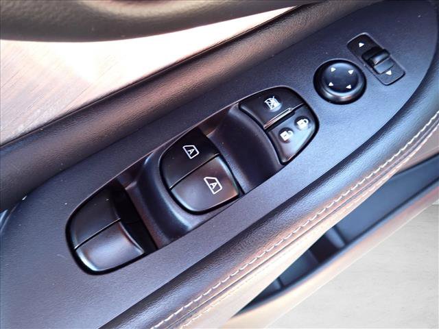 Used 2018 Nissan Murano SV w/ Premium Package FWD image 14