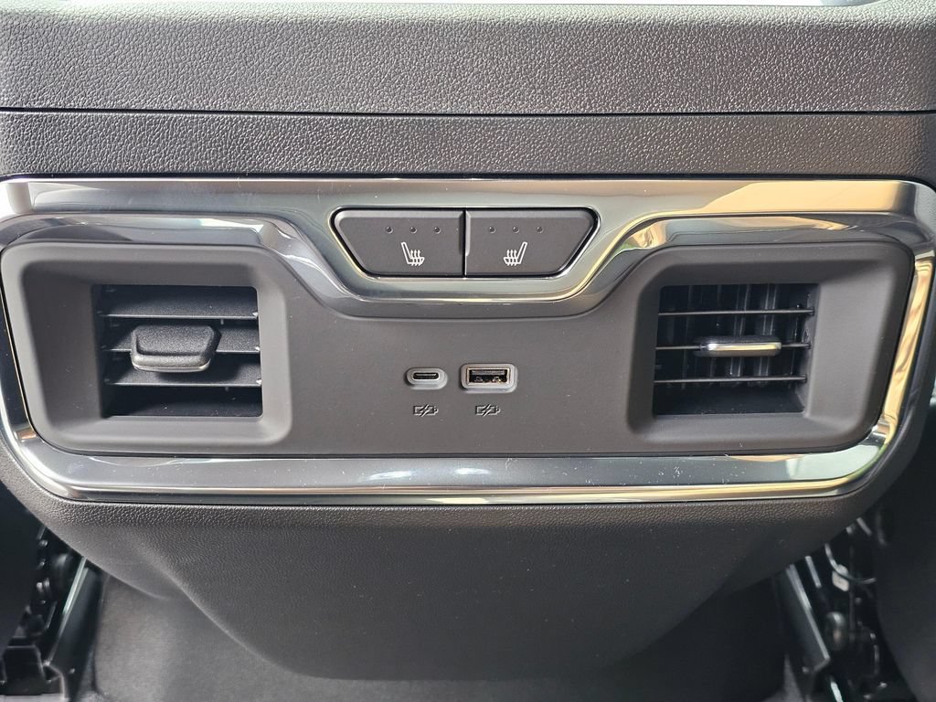 New 2026 Chevrolet Silverado 2500 High Country w/ Midnight Edition AWD/4WD image 18