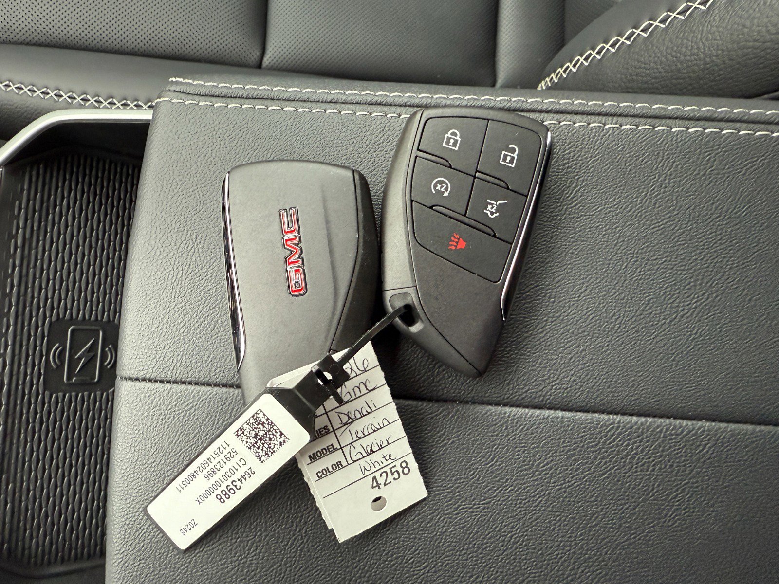 New 2026 GMC Terrain Denali image 39