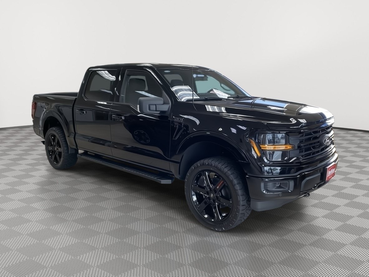 New 2025 Ford F150 XLT w/ Equipment Group 302A MID