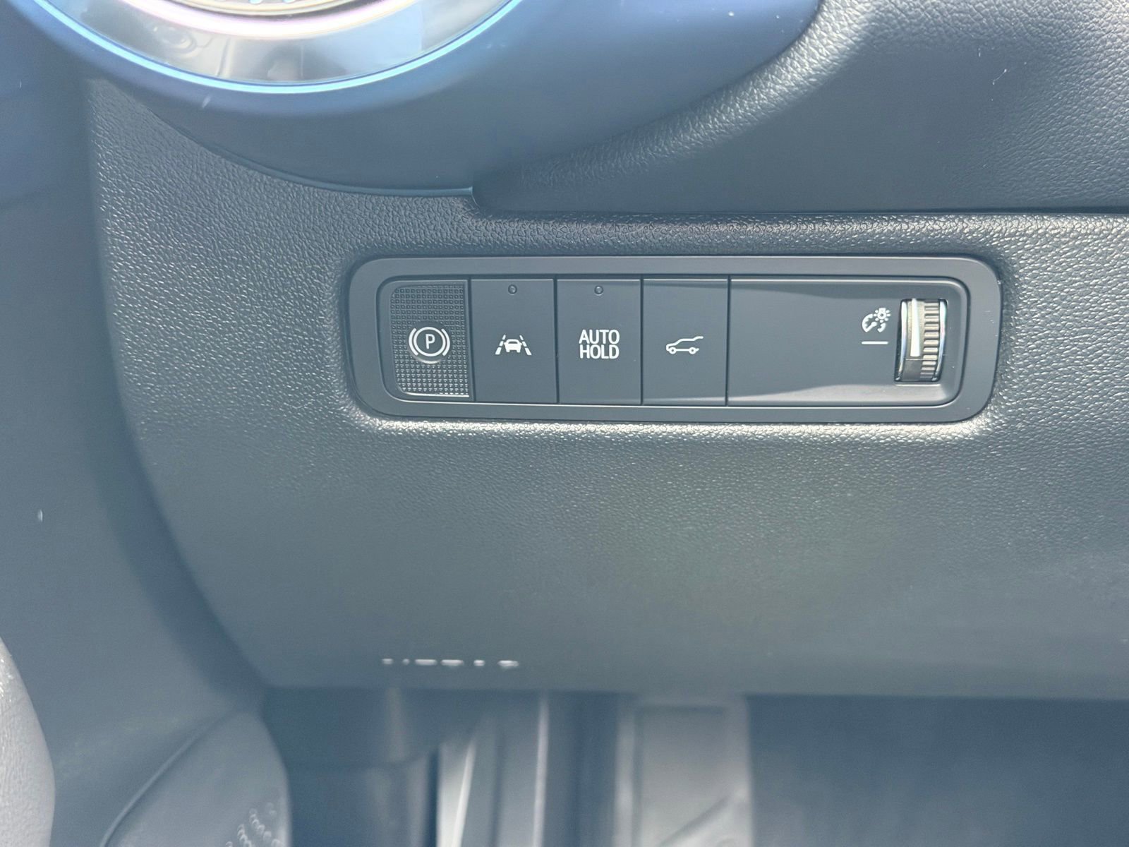 Used 2025 Chevrolet Equinox EV LT w/ Convenience Package FWD image 12