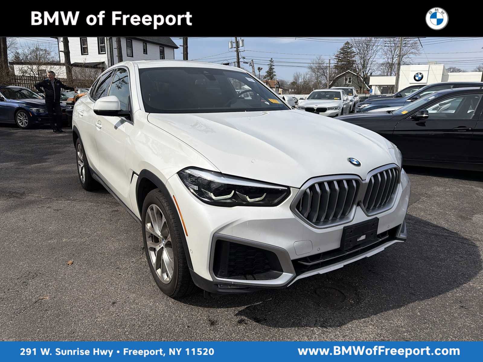 Used 2021 BMW X6 xDrive40i w/ Premium Package 2