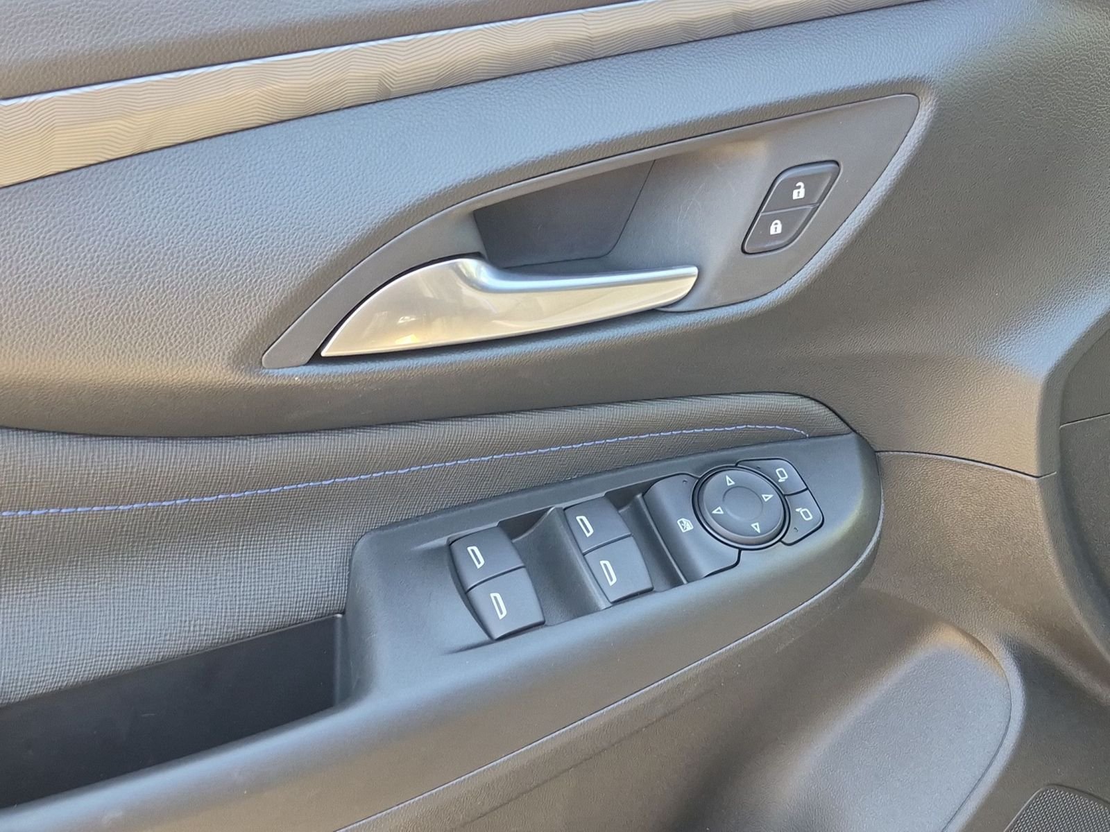 New 2026 Buick Envista Sport Touring w/ Convenience I Package FWD image 22