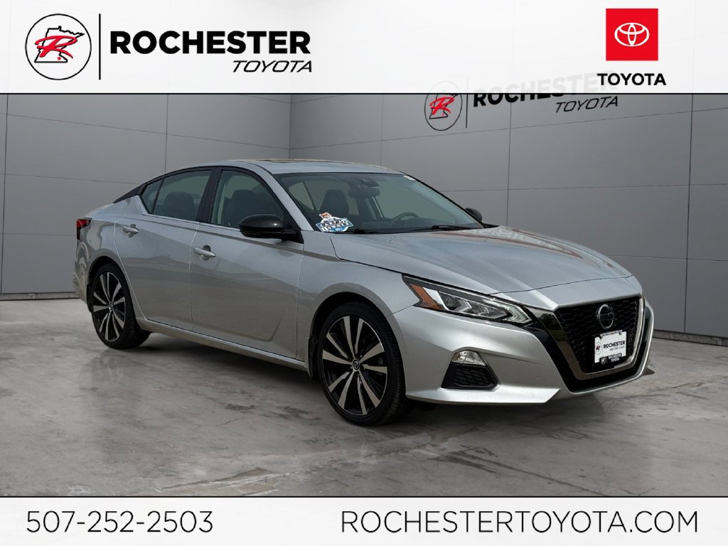 Used 2021 Nissan Altima 2.5 SR w/ SR Premium Package FWD image 1