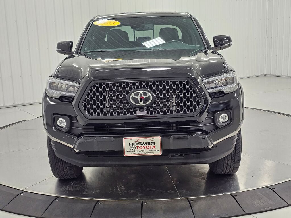 Used 2023 Toyota Tacoma Limited w/ Nightshade Package AWD/4WD image 8
