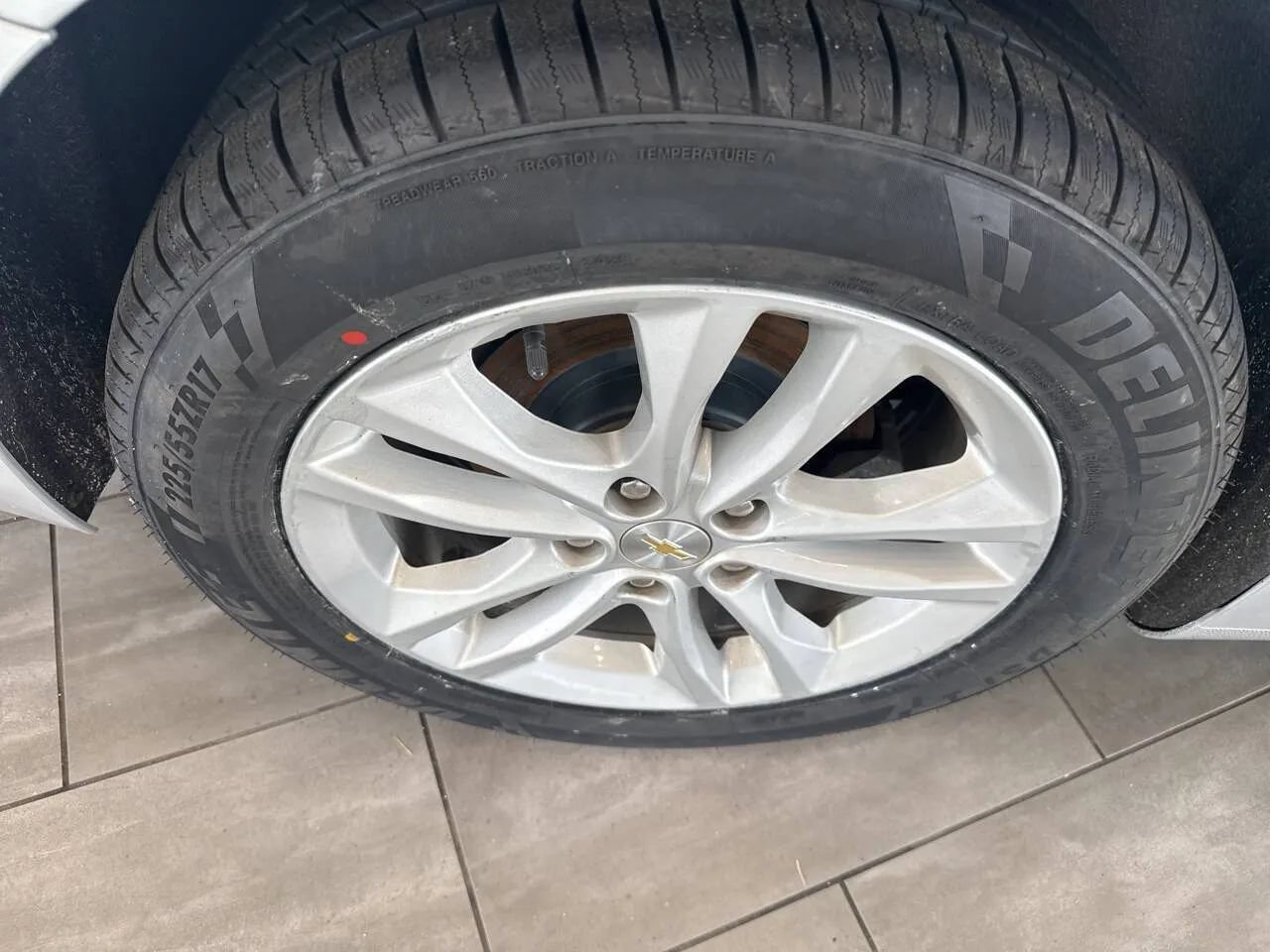 Used 2018 Chevrolet Malibu LT FWD image 20