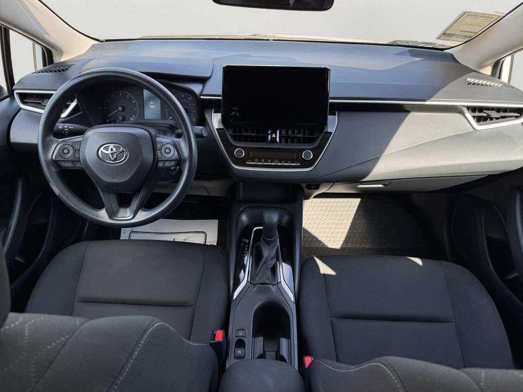 Used 2023 Toyota Corolla LE FWD image 17