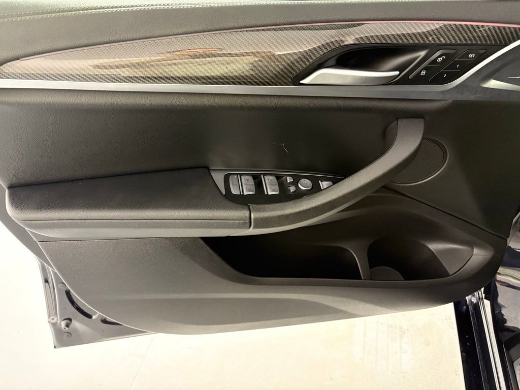 Used 2023 BMW X4 M40i w/ Premium Package image 14