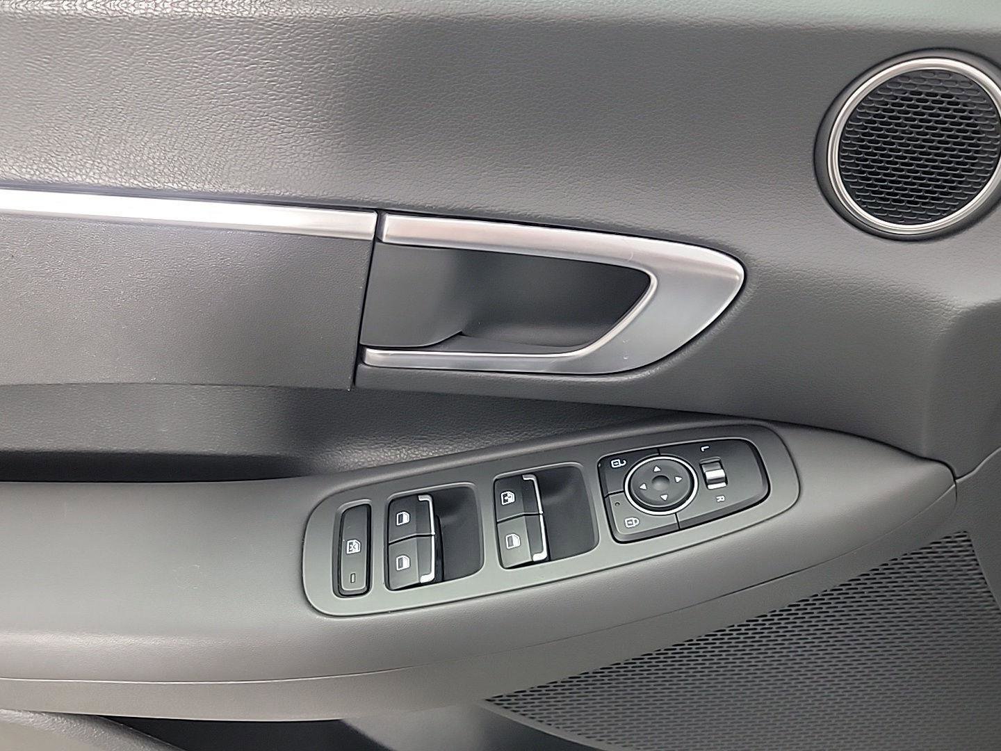 Used 2022 Hyundai Sonata SE image 34