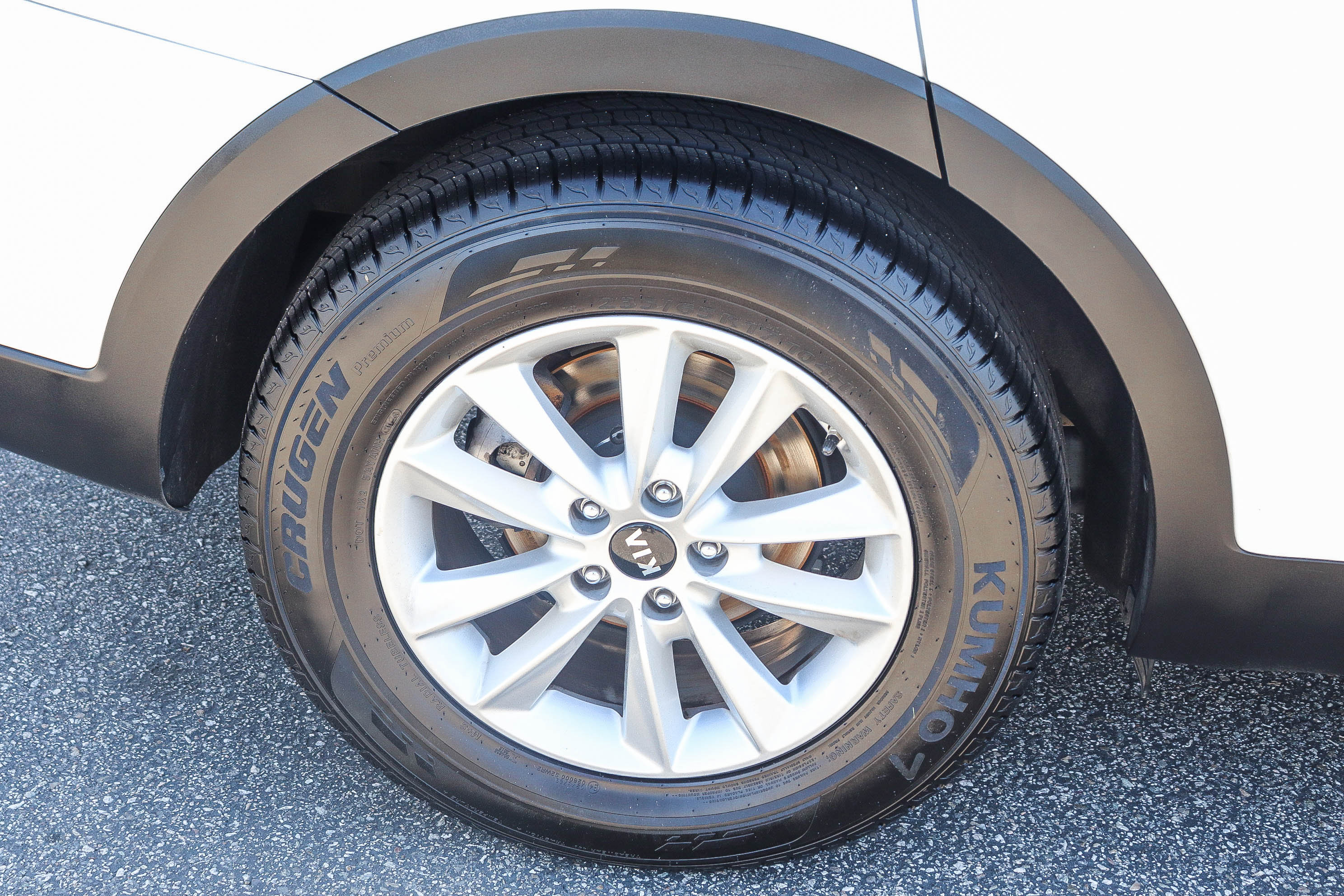 Used 2019 Kia Sorento L FWD image 8