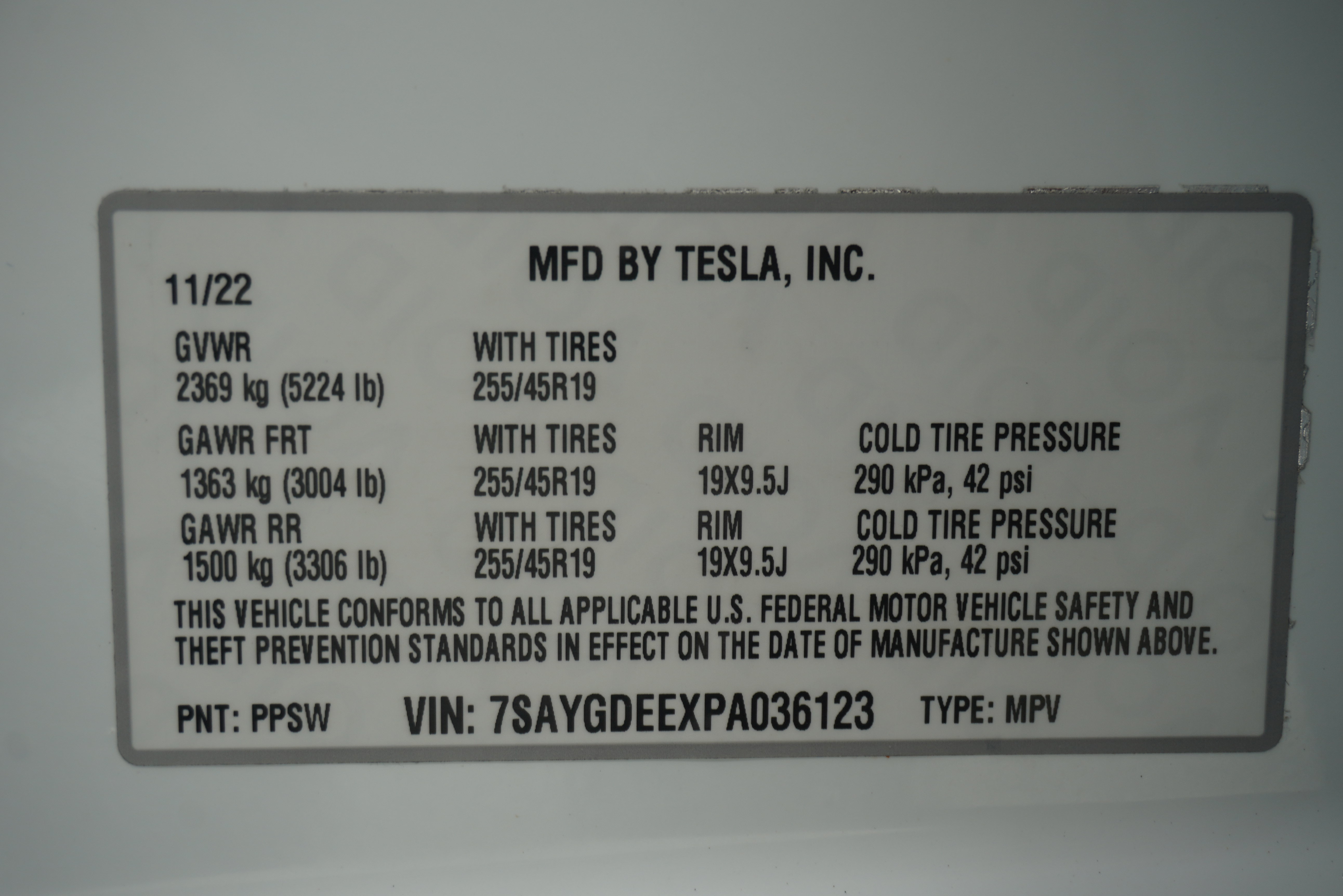Used 2023 Tesla Model Y Long Range AWD/4WD image 31