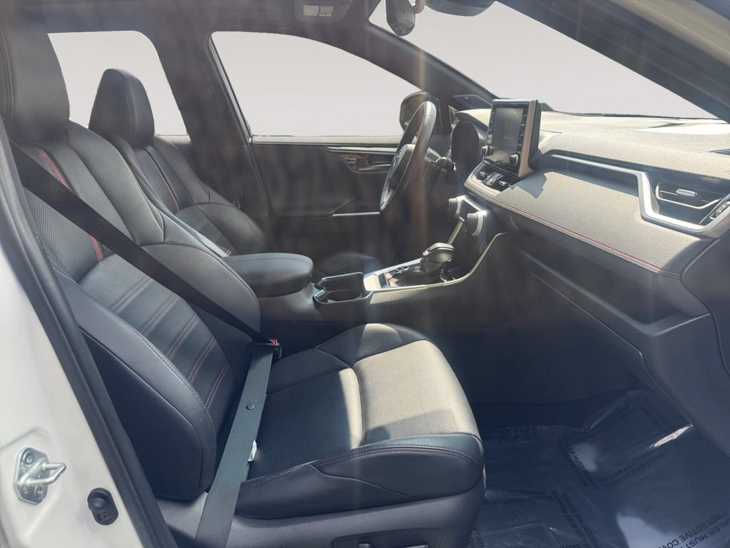 Used 2021 Toyota RAV4 XSE w/ Premium Package AWD/4WD image 15