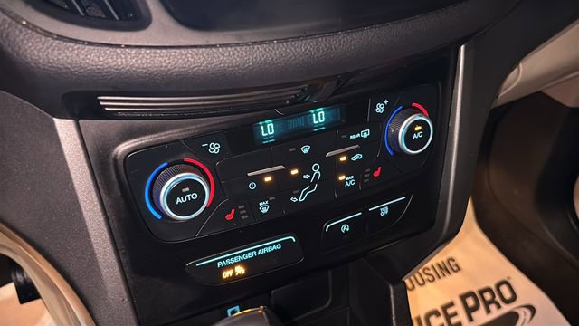 Used 2018 Ford Escape SEL image 19