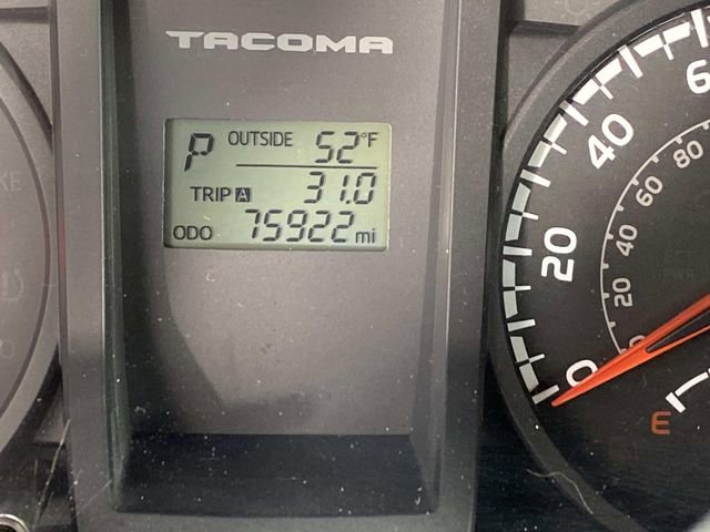 Used 2016 Toyota Tacoma SR w/ SR Convenience Package image 17