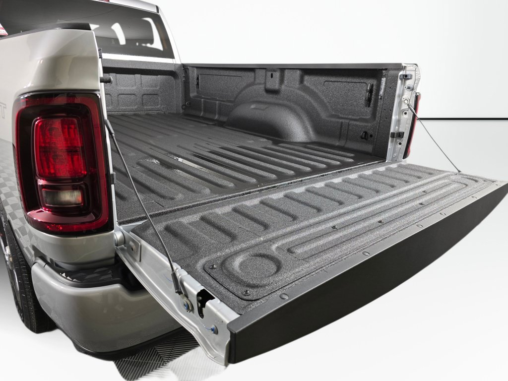 New 2026 RAM 3500 Big Horn AWD/4WD image 14