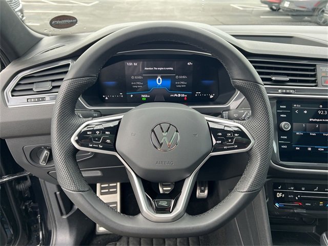 Used 2024 Volkswagen Tiguan SE R-Line image 11