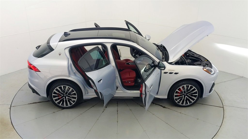 New 2024 Maserati Grecale Trofeo image 25