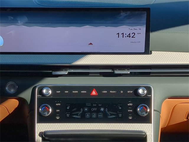 New 2026 Genesis GV80 2.5T Prestige image 16