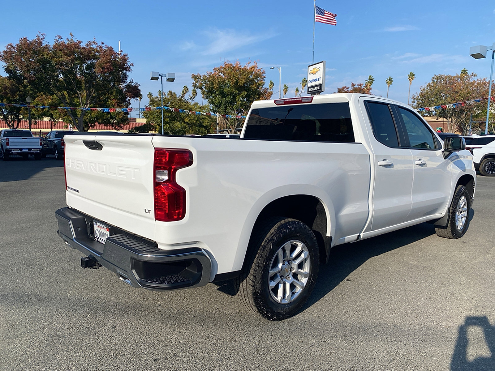 New 2025 Chevrolet Silverado 1500 LT AWD/4WD image 10