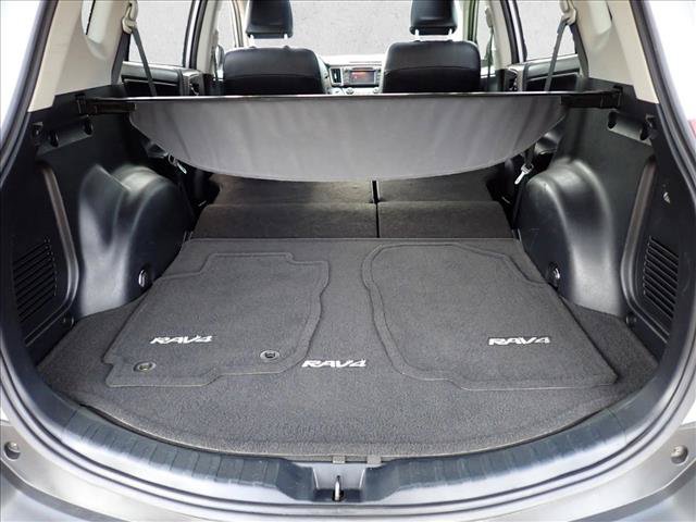 Used 2013 Toyota RAV4 Limited FWD image 8