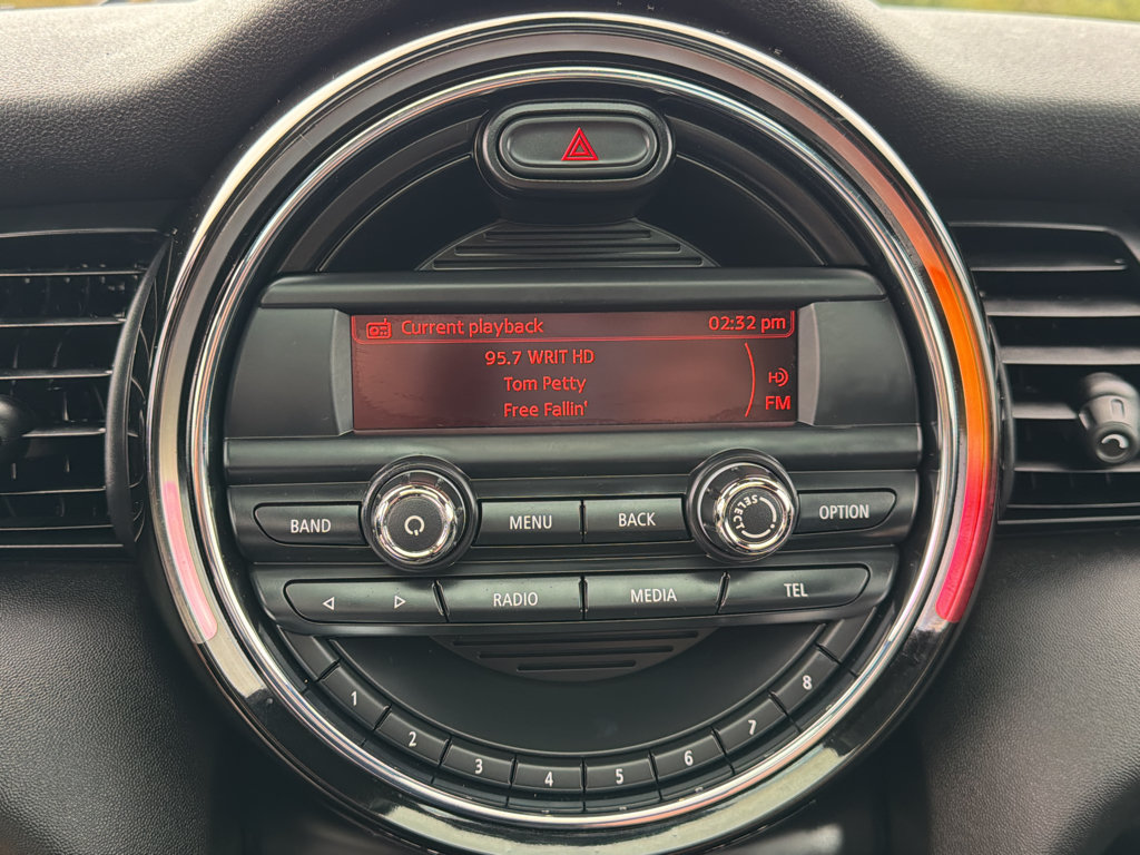 Used 2015 MINI Cooper S FWD image 23