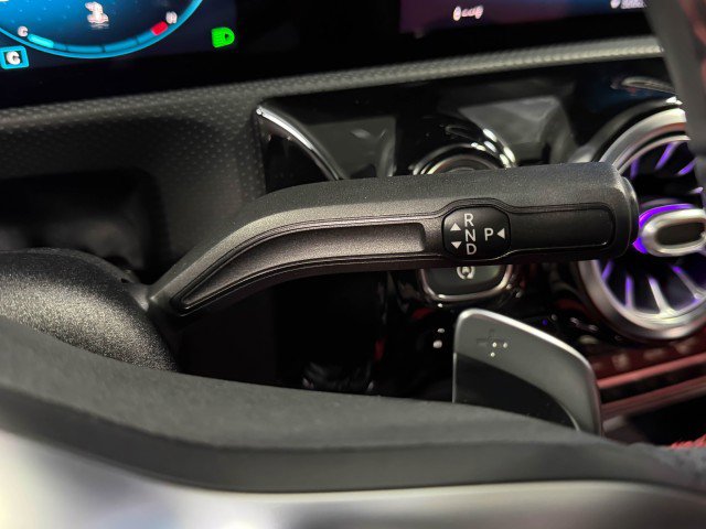 Used 2021 Mercedes-Benz CLA 250 4MATIC image 22