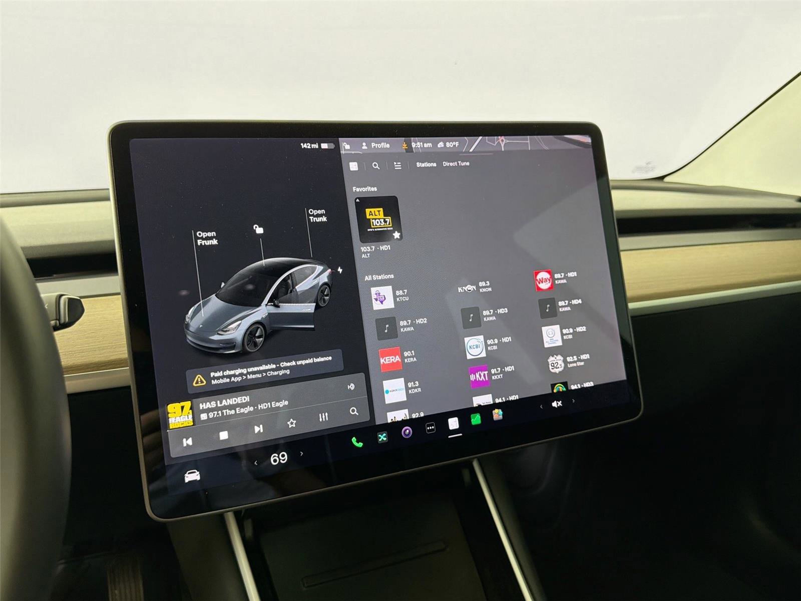 Used 2018 Tesla Model 3 Long Range RWD image 21