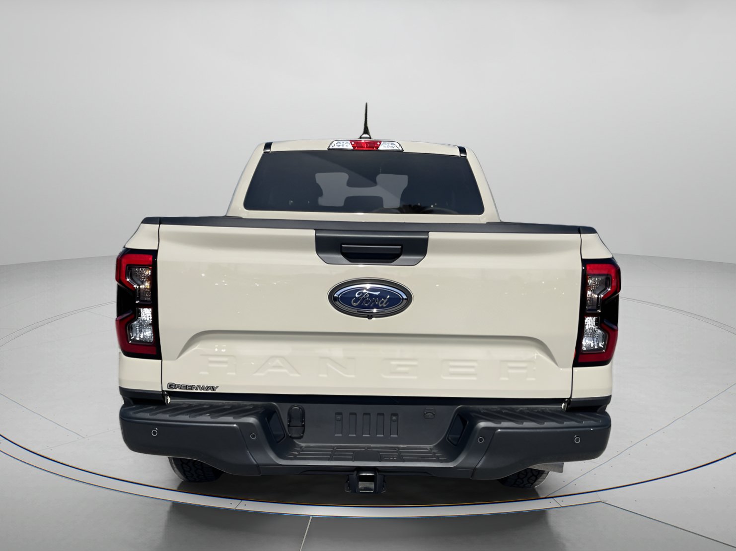 New 2025 Ford Ranger XLT w/ Trailer Tow Package RWD image 5