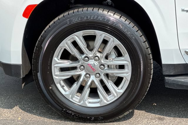 Used 2024 GMC Yukon XL SLT RWD image 46