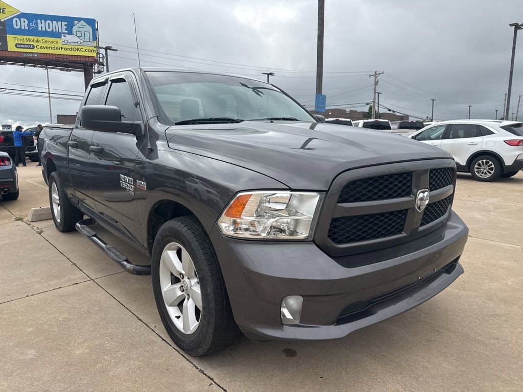 Used 2019 RAM 1500 Express w/ Express Value Package AWD/4WD image 1