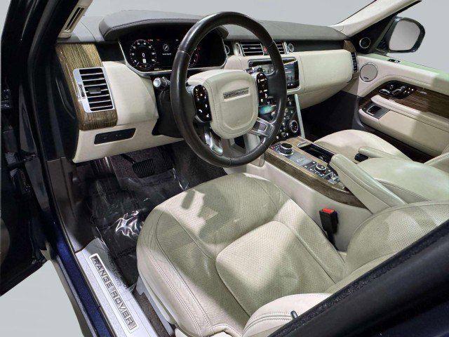Used 2019 Land Rover Range Rover HSE image 24