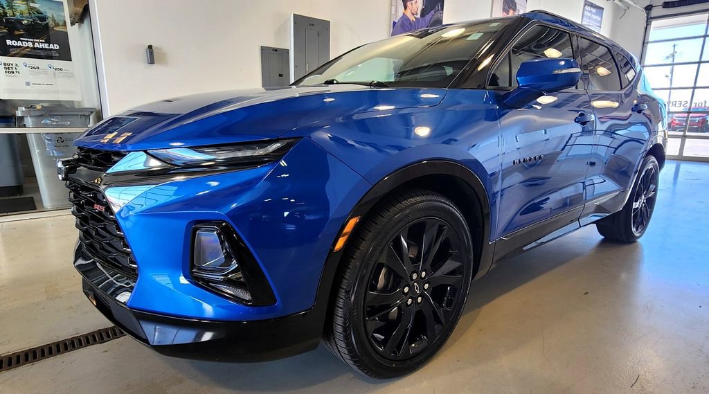 Used 2019 Chevrolet Blazer RS w/ Sun and Wheels Package AWD/4WD image 4