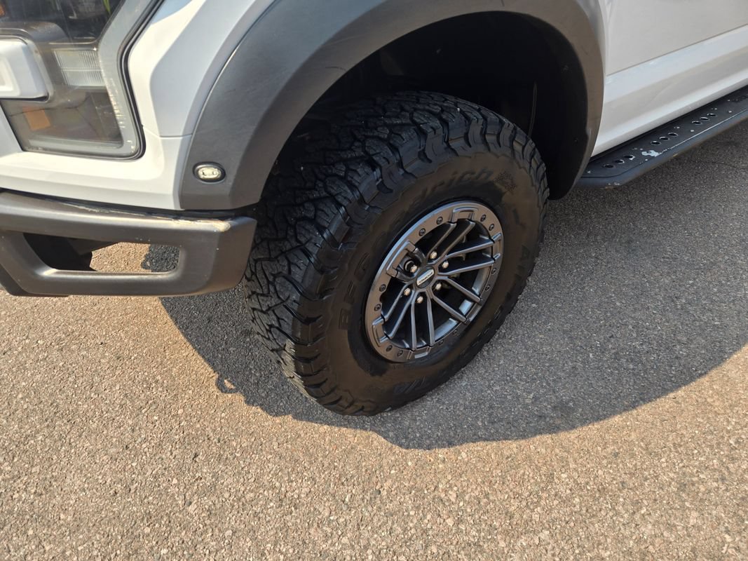 Used 2020 Ford F150 Raptor w/ Equipment Group 802A Luxury AWD/4WD image 5