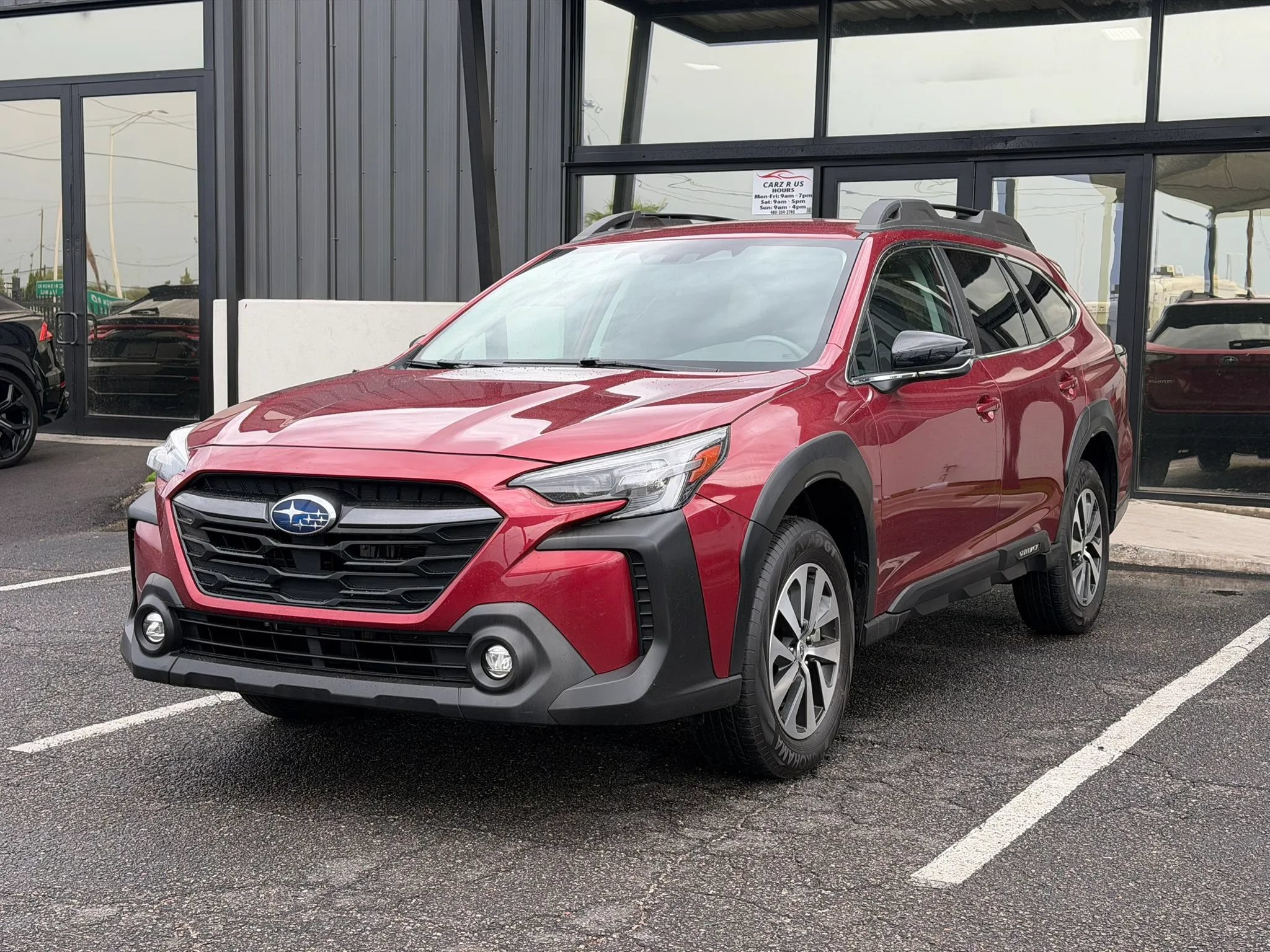 Used 2023 Subaru Outback Premium AWD/4WD image 1