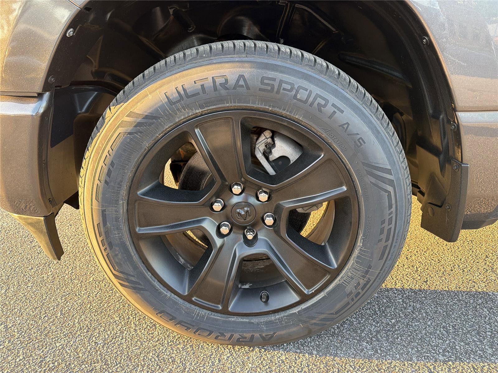 Used 2024 RAM 1500 Big Horn AWD/4WD image 9
