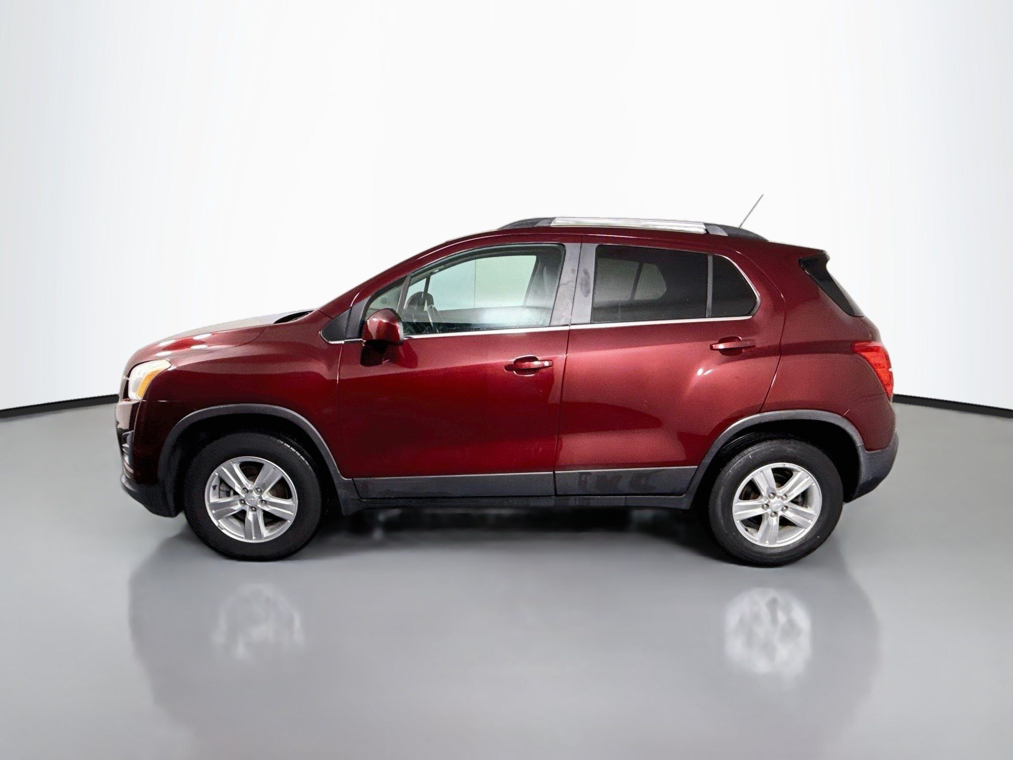 Used 2016 Chevrolet Trax LT w/ LT Convenience Package AWD/4WD image 6