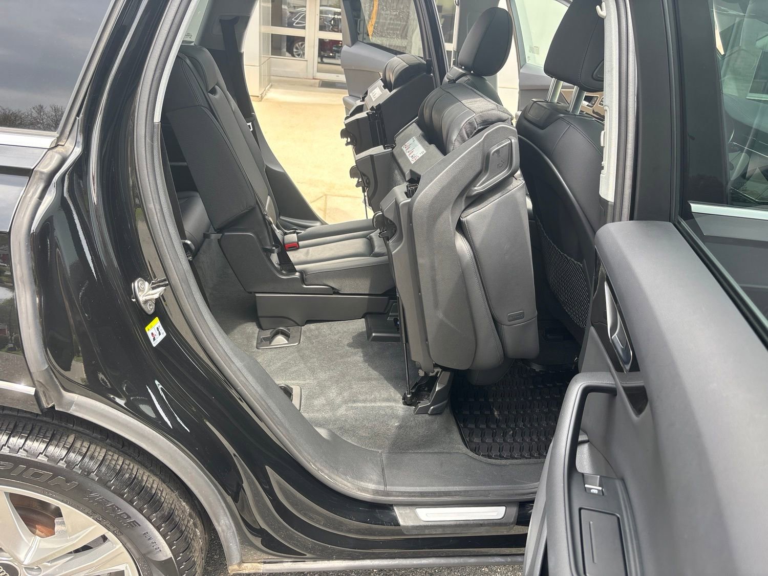 Used 2023 Audi Q7 3.0T Premium w/ Convenience Package AWD/4WD image 42