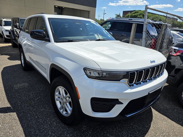 Certified 2023 Jeep Grand Cherokee Laredo