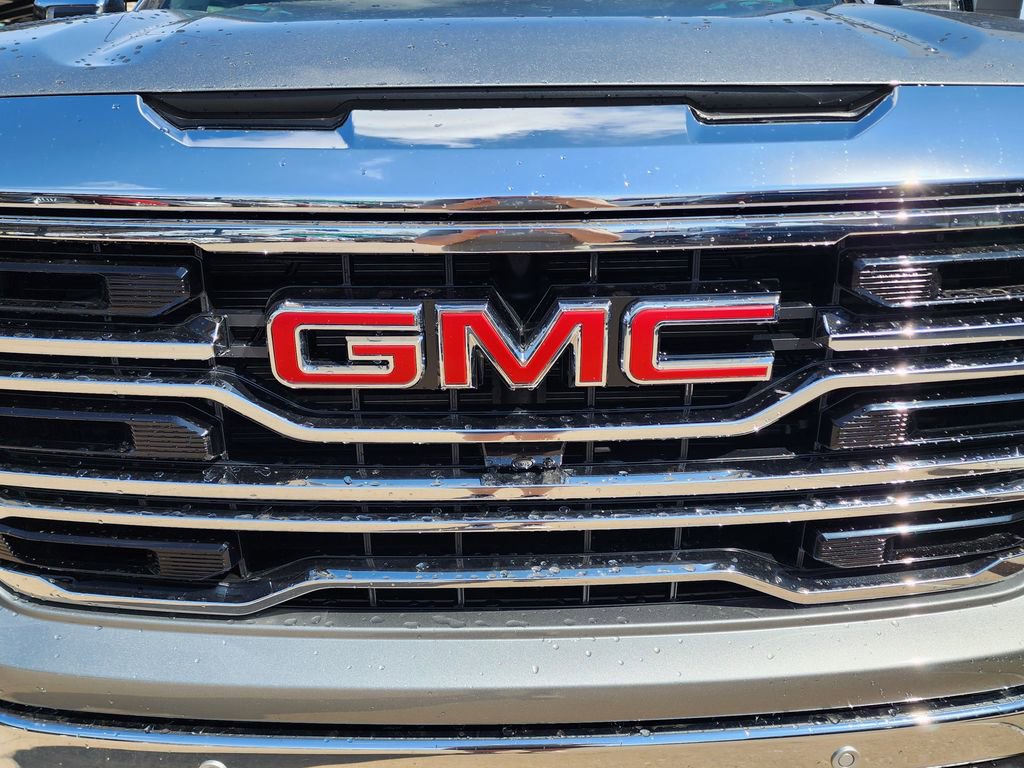 New 2026 GMC Sierra 1500 SLT w/ SLT Premium Plus Package image 10