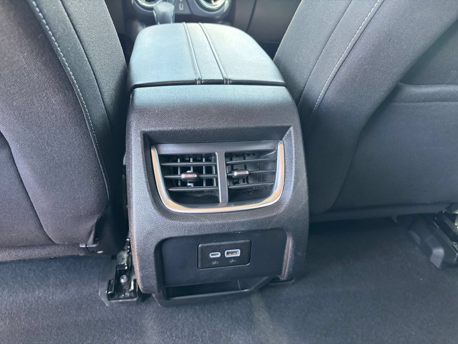 Used 2025 Chevrolet Blazer LT FWD image 22