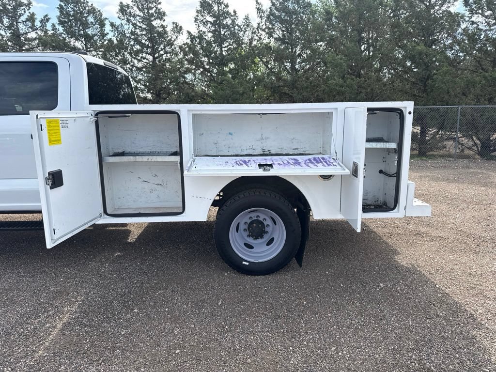 Used 2024 Ford F450 XLT AWD/4WD image 4