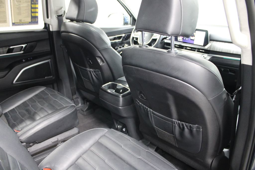 Used 2024 Kia Telluride SX Prestige image 32