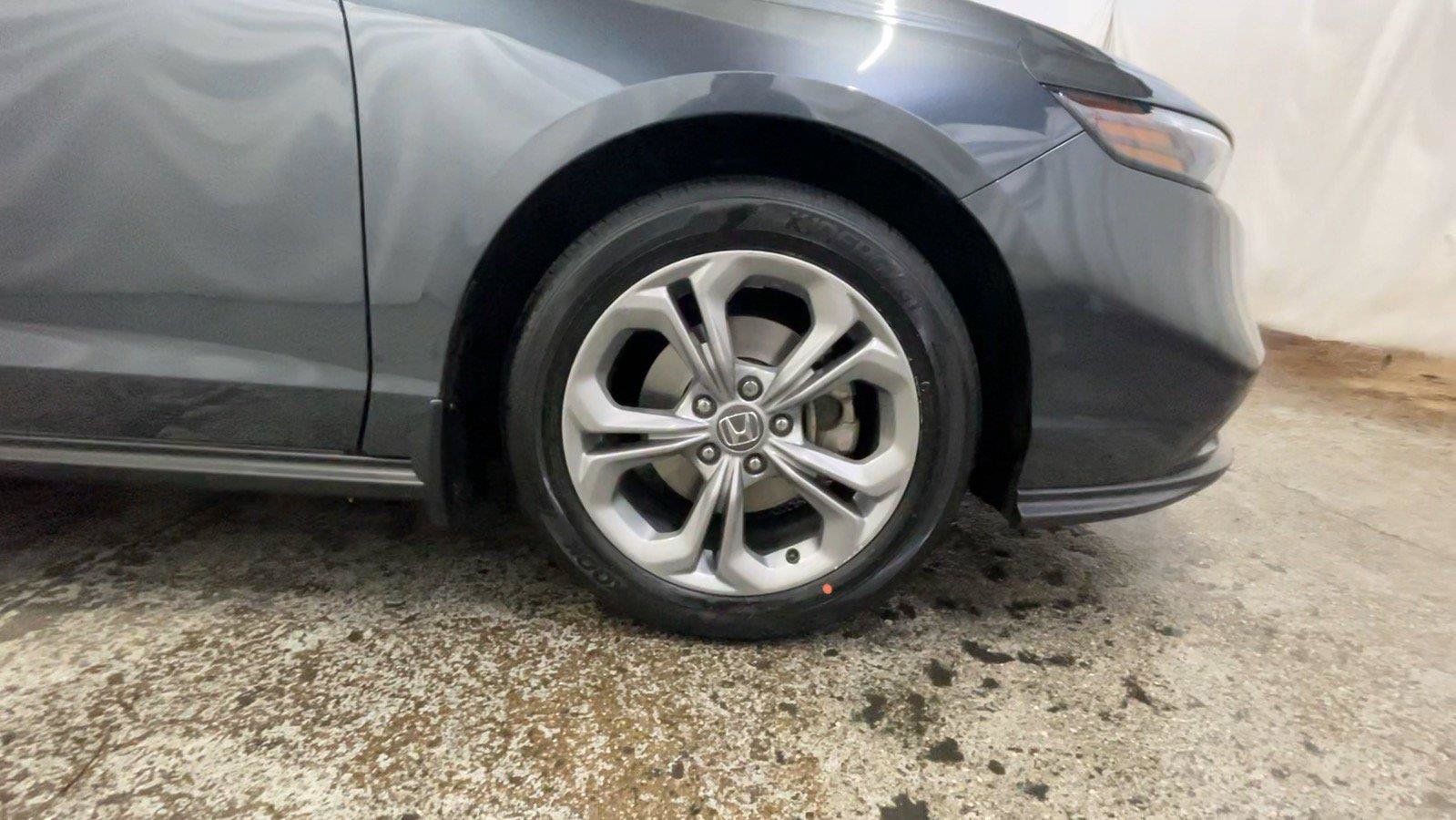 Used 2023 Honda Accord EX image 16