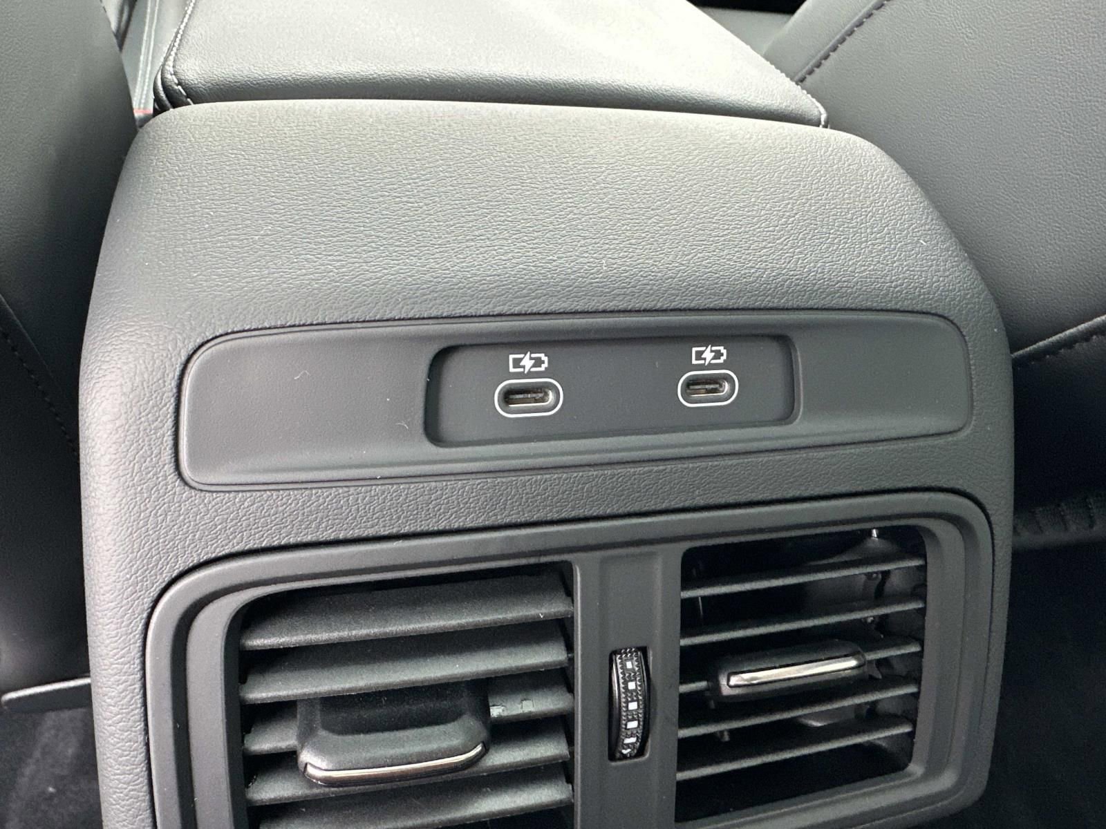 New 2025 Audi SQ5 Premium Plus image 31