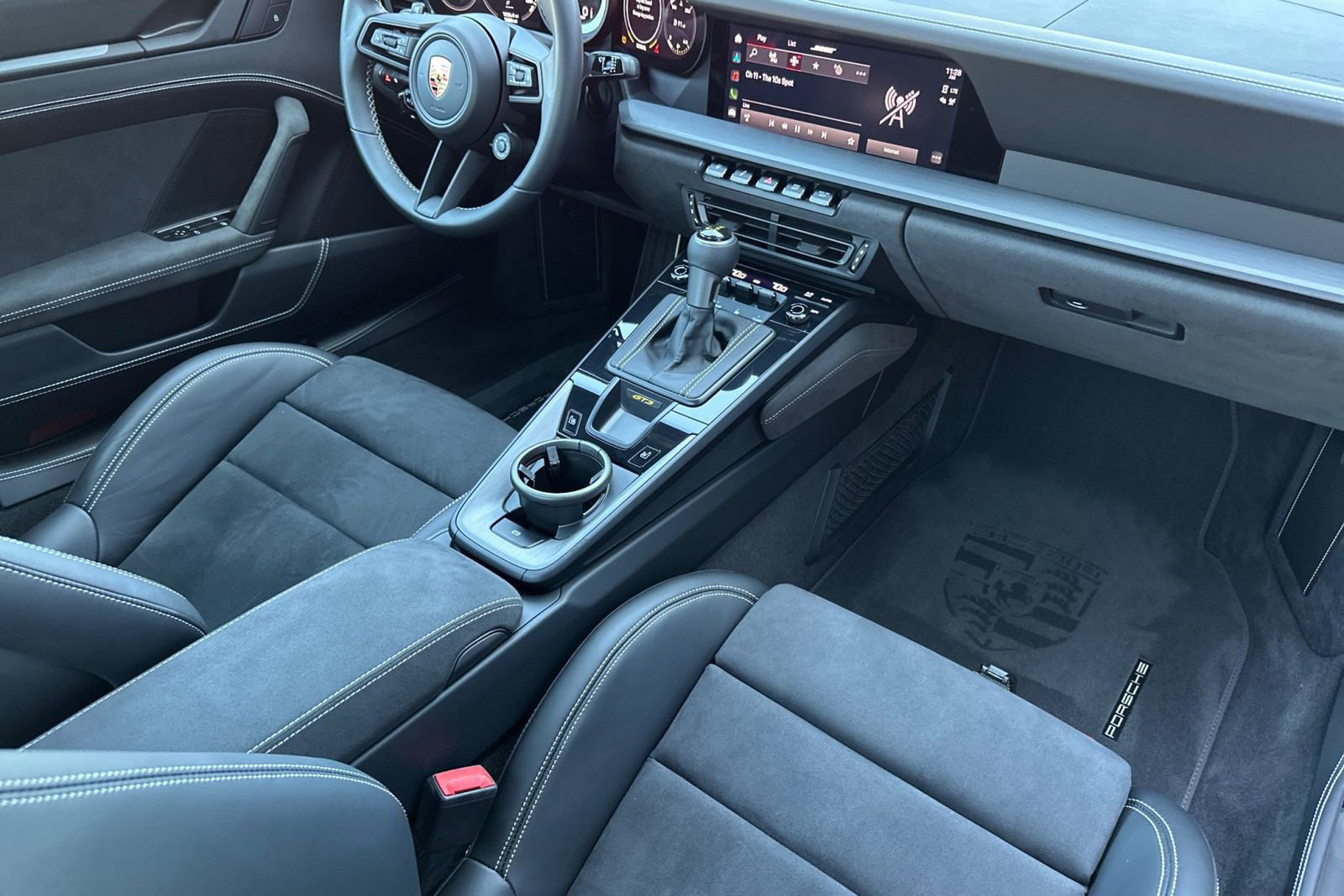 Used 2022 Porsche 911 GT3 image 17