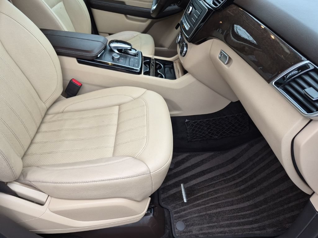 Used 2018 Mercedes-Benz GLE 350 4MATIC image 18