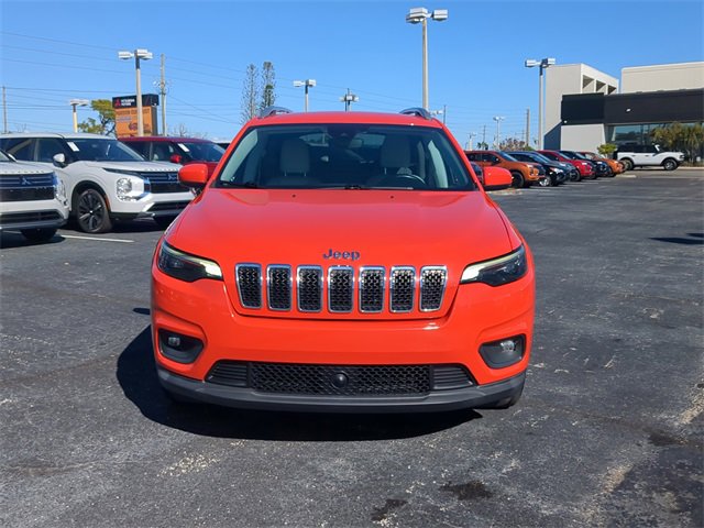 Used 2021 Jeep Cherokee Latitude Lux w/ Comfort/Convenience Group image 3