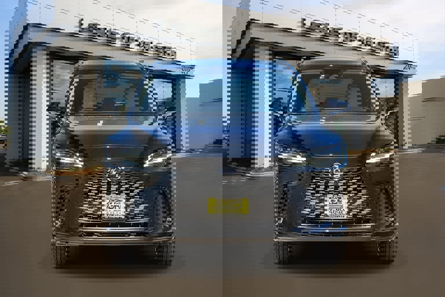 New 2026 Lexus RX 450h Luxury AWD/4WD image 12