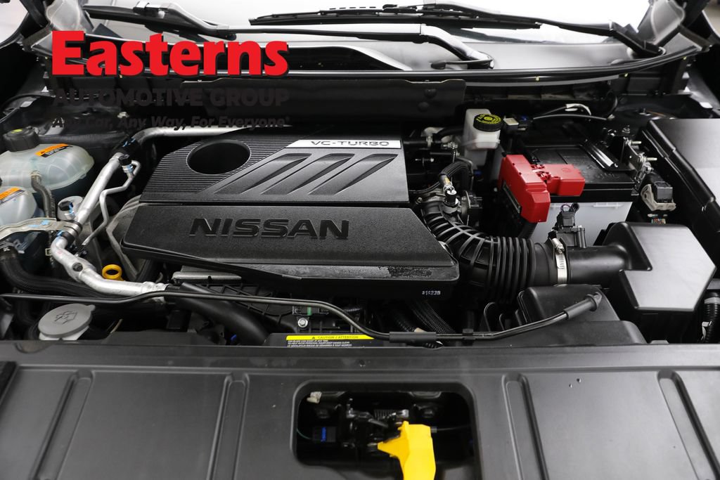 Used 2023 Nissan Rogue S AWD/4WD image 7